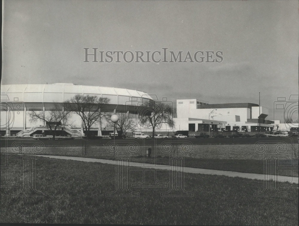 1975 Huntsville, Alabama Civic Center arena & concert hall-Historic Images