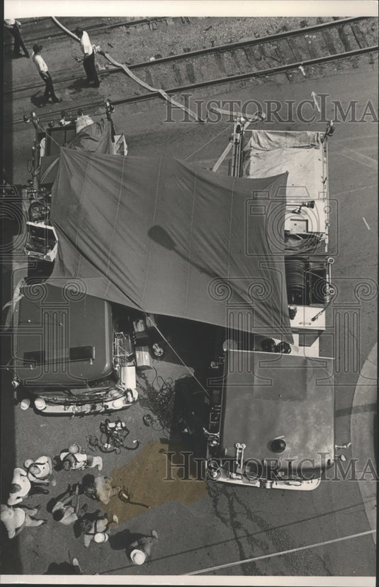 1985 Press Photo Chemical units at warehouse on 1st Avenue, South, BIrmingham - Historic Images