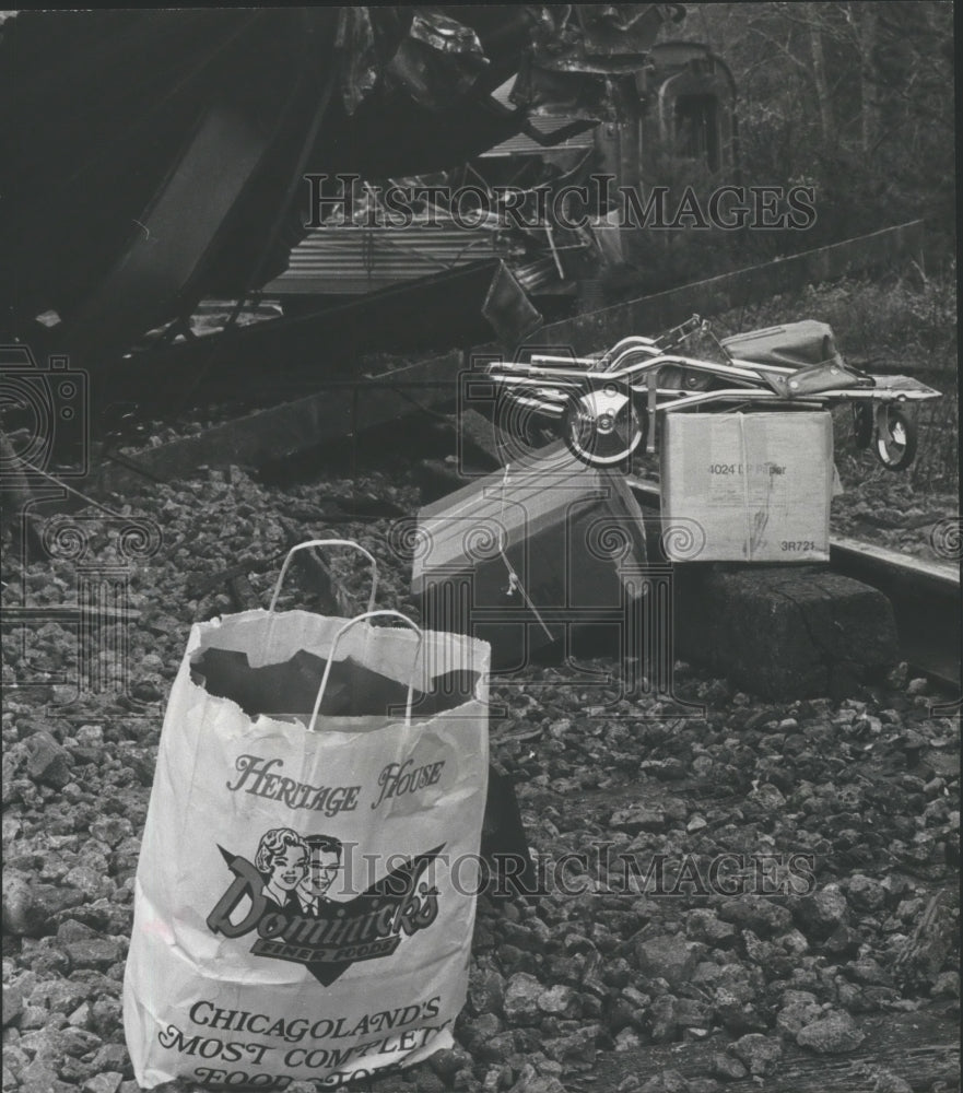 1977 Press Photo aftermath of Alabama train crash - abna11513 - Historic Images