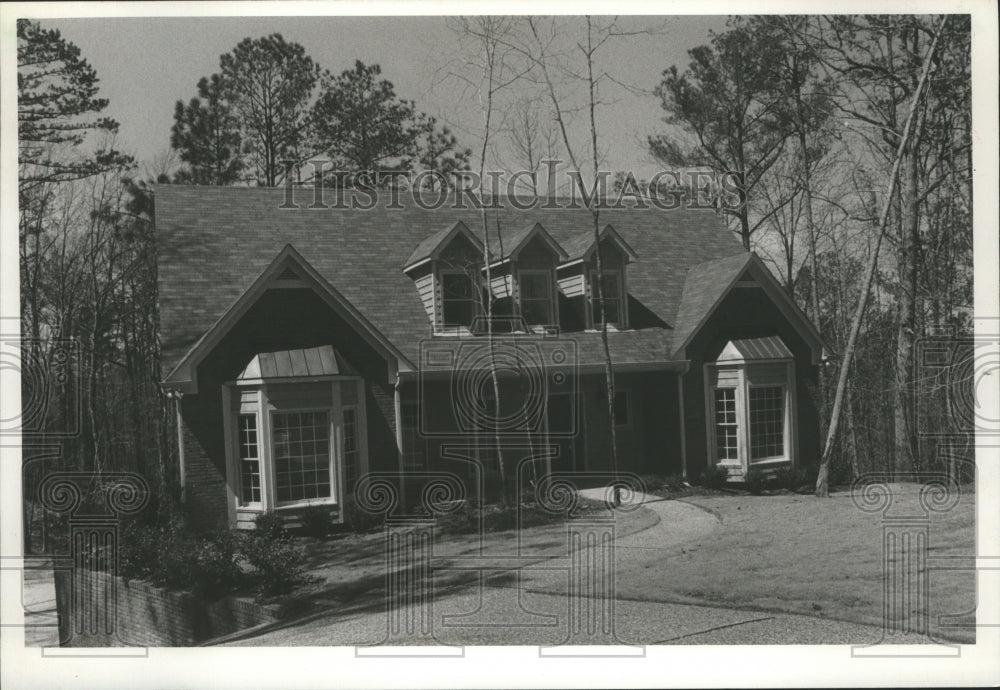 1988 Press Photo Home in Riverchase on Sourwood - abna11580 - Historic Images