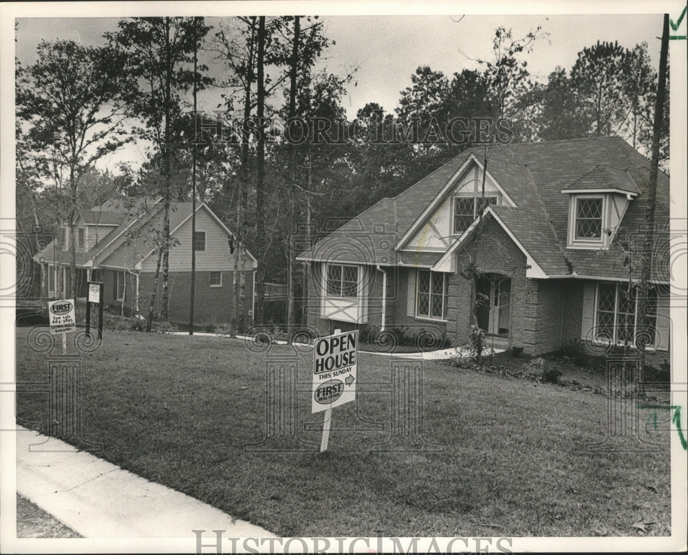 1985 Press Photo Homes in Mar-Wood Subdivision, Alabama - abna11595 - Historic Images