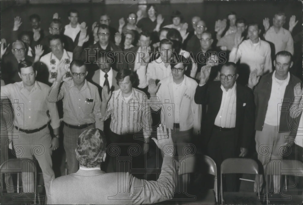 1974 Palmerdale citizens take oath from Bailey, Jefferson County-Historic Images