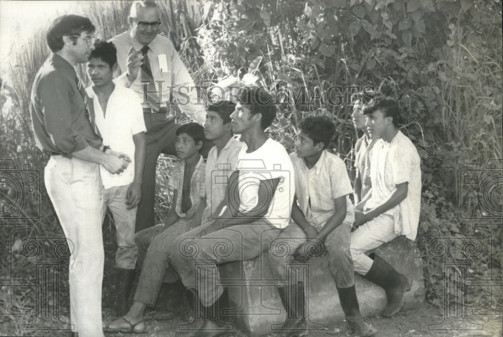 1971, Guatemalans visiting sugar field in Huntsville, Alabama - Historic Images