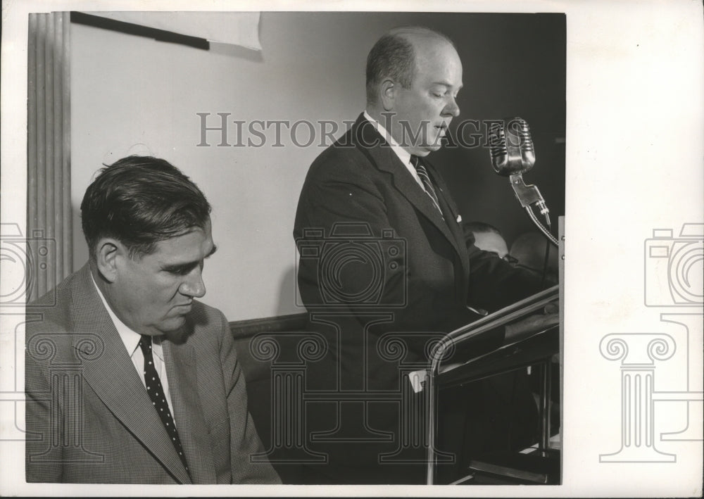 1955 Lieutenant Governor Guy Hardwick of Alabama speaks-Historic Images