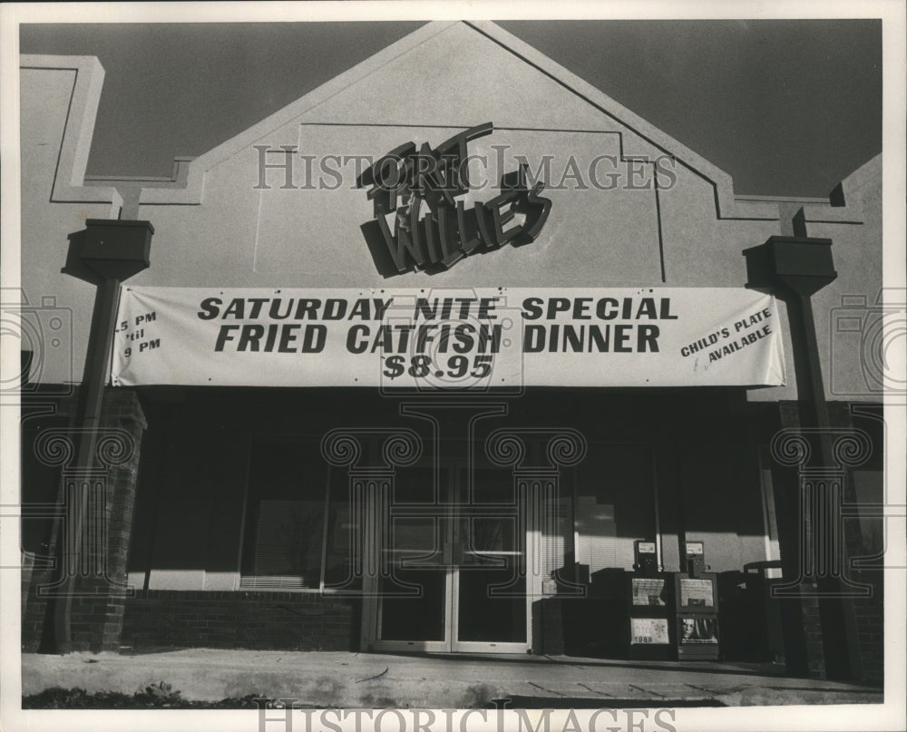 1989 Press Photo Fat Willie&#39;s restaurant, Shelby County, Alabama - abna12134 - Historic Images