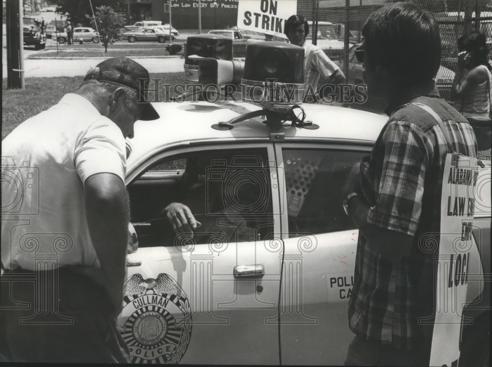 1978 Press Photo Striking policemen in Cullman, Alabama - abna12164 - Historic Images