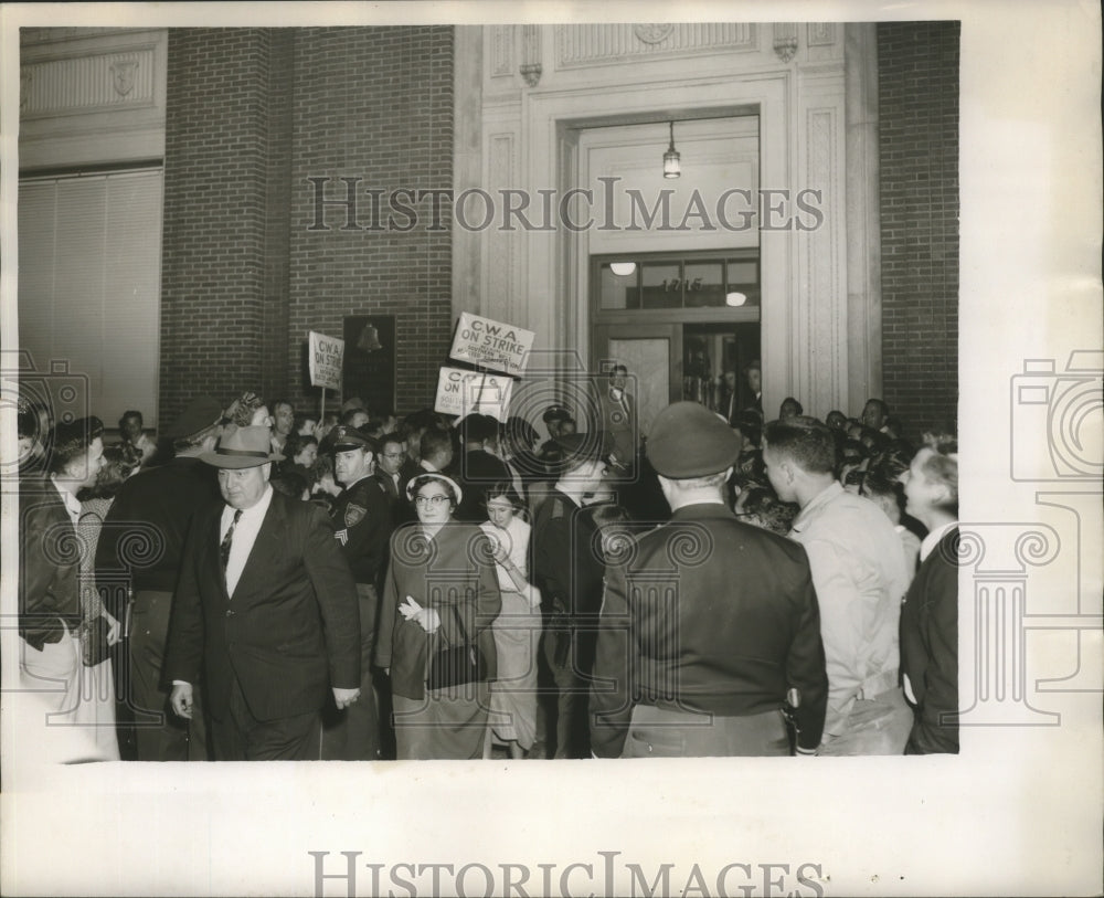 1955, So Bell Telphone Company, crowd of employees on strike, Alabama - Historic Images