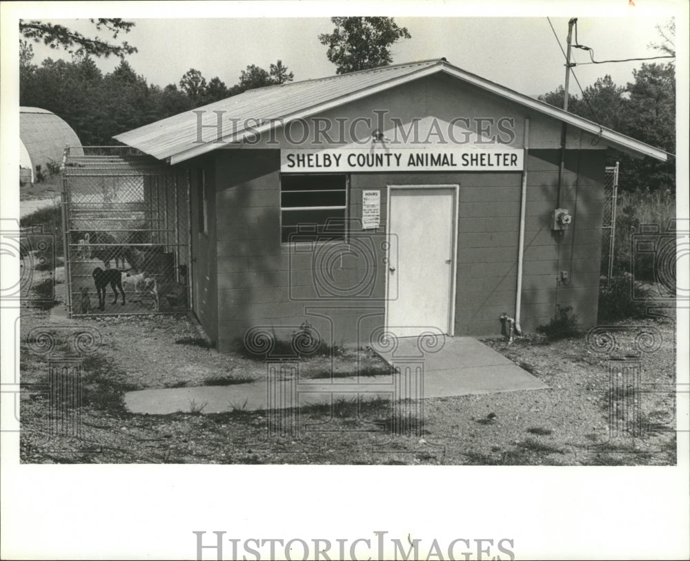 1980 Press Photo Shelby County Animal Shelter may soon be closed - abna12282 - Historic Images