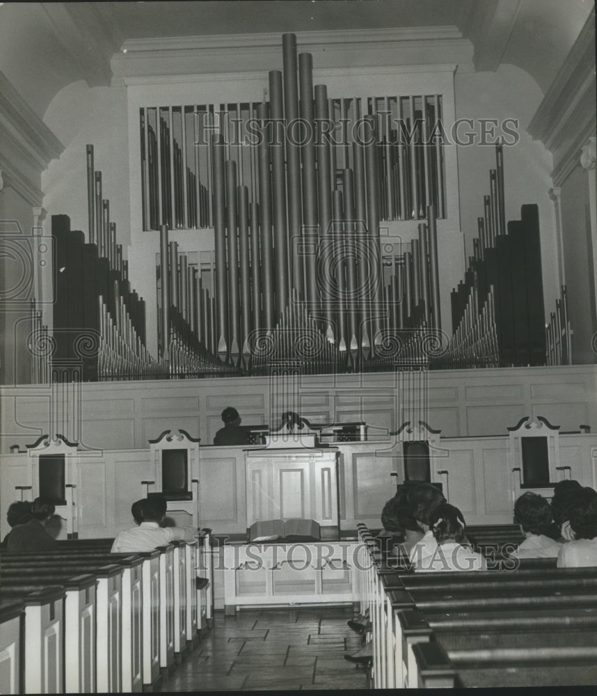 1962 Press Photo New pipe organ at Howard College Chapel, Birmingham, Alabama-Historic Images