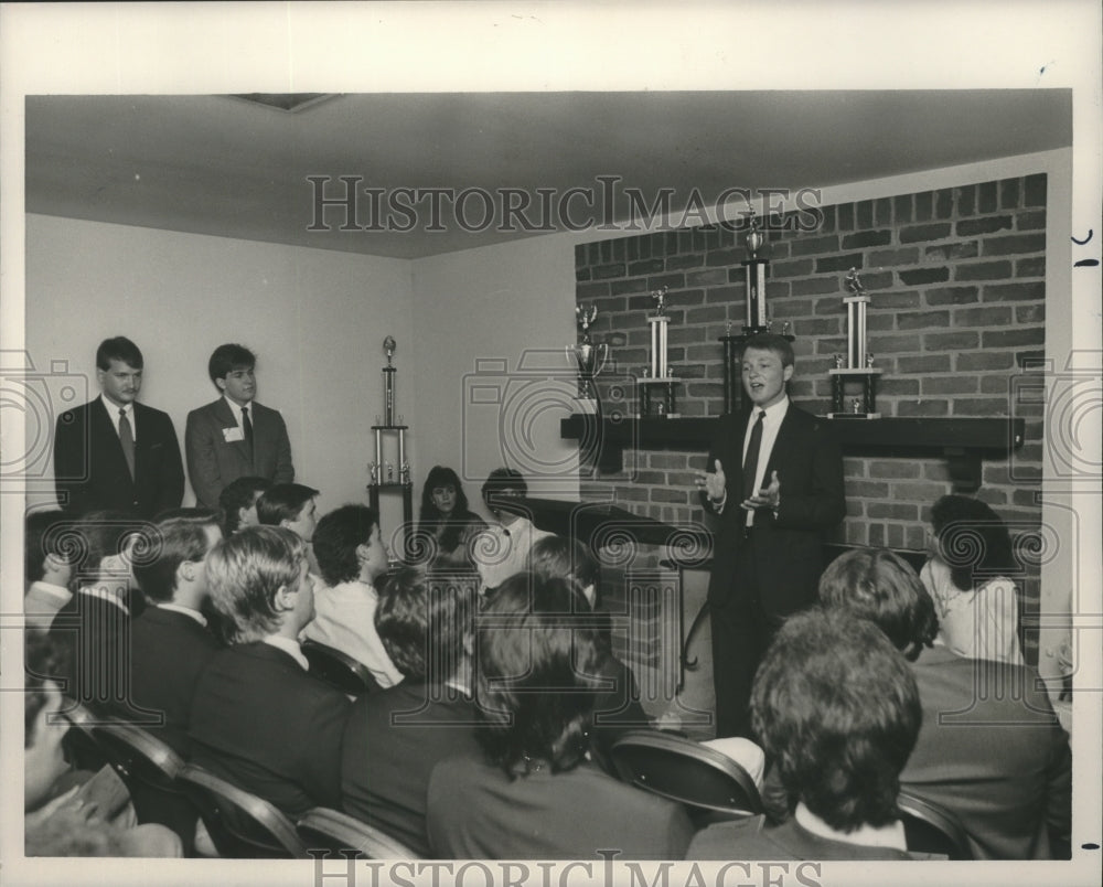 1986 Press Photo Fraternity Rush at King House University of Montevallo Alabama - Historic Images