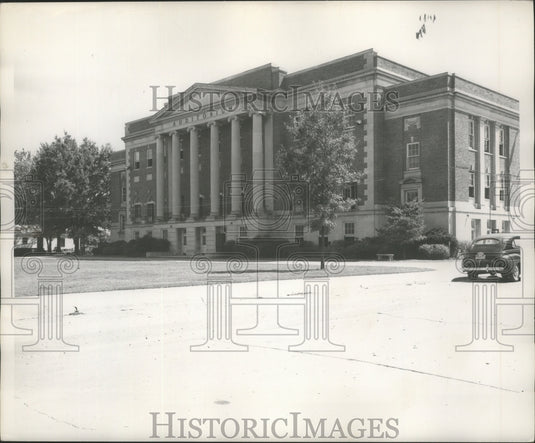 1947 Press Photo Auditorium at University of Alabama, Tuscaloosa - abna12705 - Historic Images