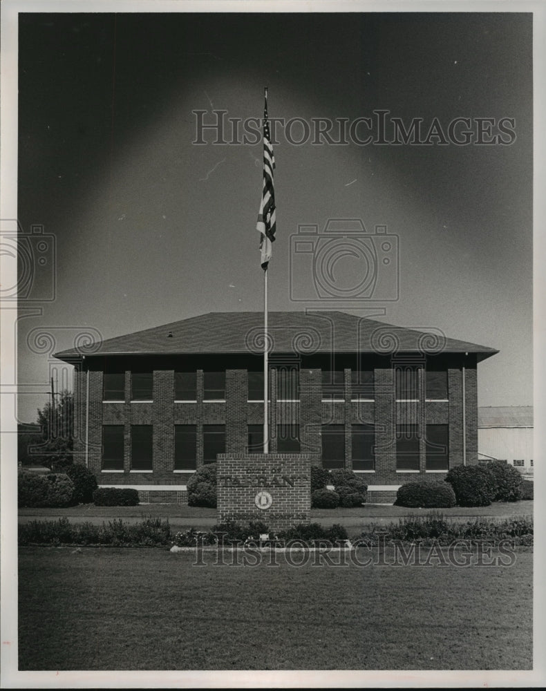 1990 Press Photo City of Tarrant Municipal Complex, Alabama - abna12966 - Historic Images