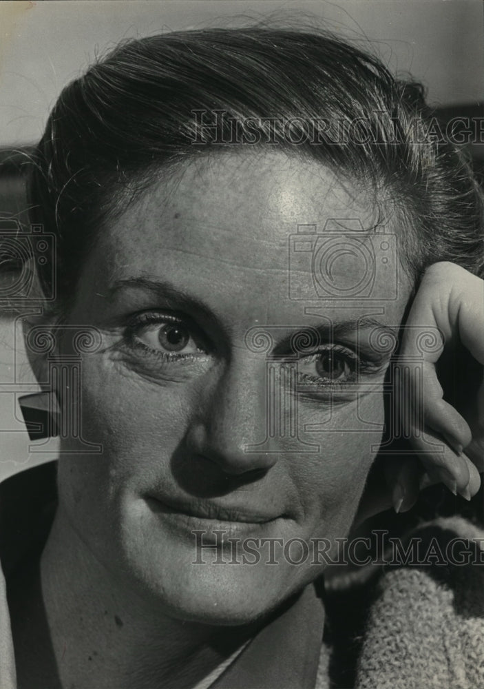 1982 Actress Gail Strickland - Historic Images
