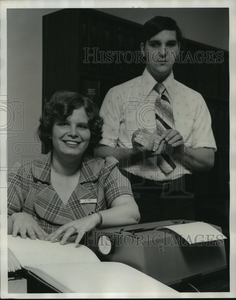 1975 Press Photo Blind couple Mary Kay and Dale Hamm, Birmingham - abna13347 - Historic Images