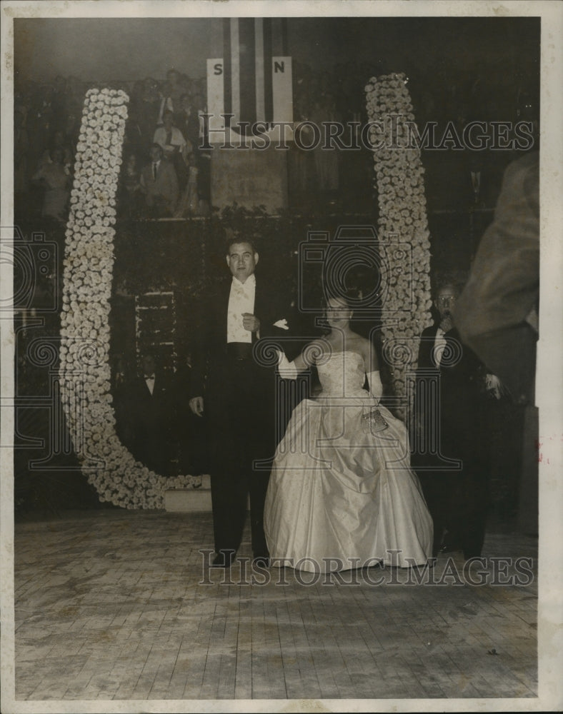 1955 Press Photo Governor and Mrs. James E. Folsom at the inauguration ball - Historic Images