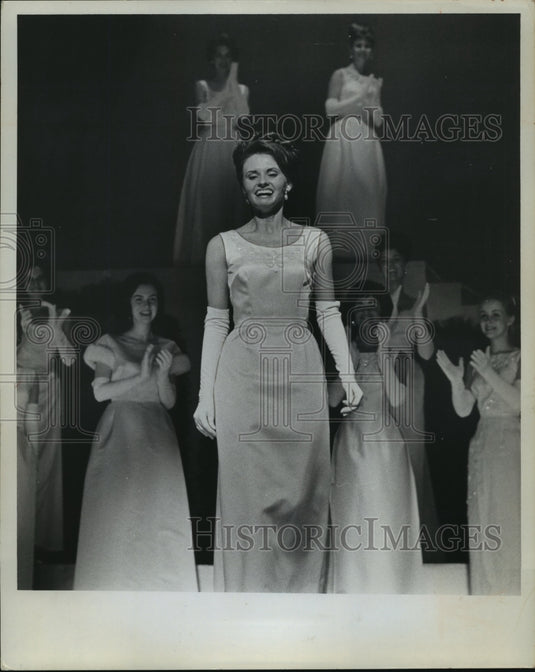 1965, Linda Folsom, Miss Alabama 1966 - abna13656 - Historic Images