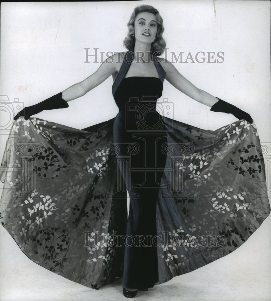 1957, Gwen Harmon, actress, Miss Alabama 1952 - abna13709 - Historic Images