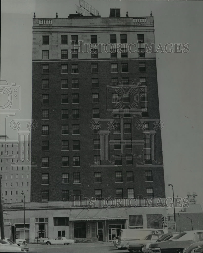 1973 Russell Erskine Hotel will be refurbished, Hunstville, Alabama-Historic Images