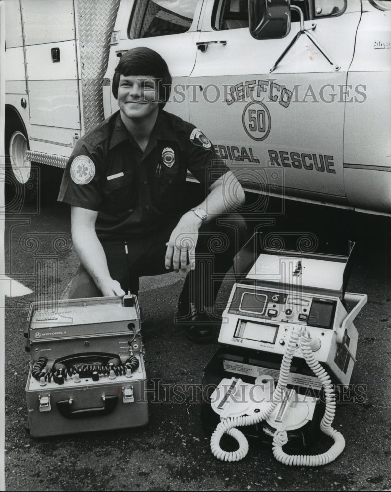 1978 Donnie West of Jefferson Co Emergency Rescue with equipment-Historic Images