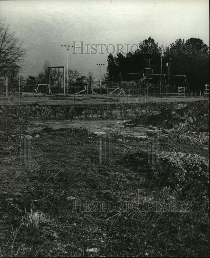 1979 Site of new swimming pool in Hoover, Alabama - Historic Images