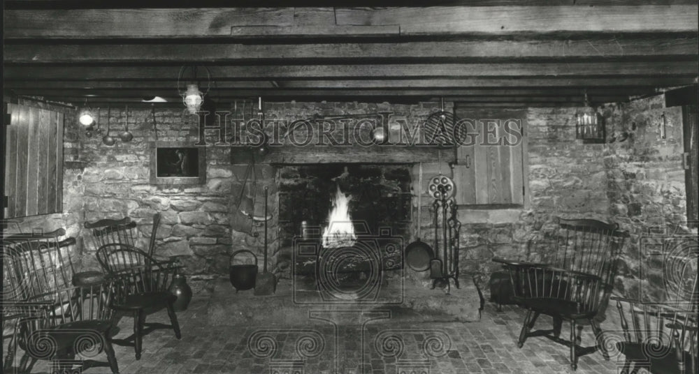 1981, Moody-Warner House basement kitchen in Tuscaloosa, Alabama - Historic Images