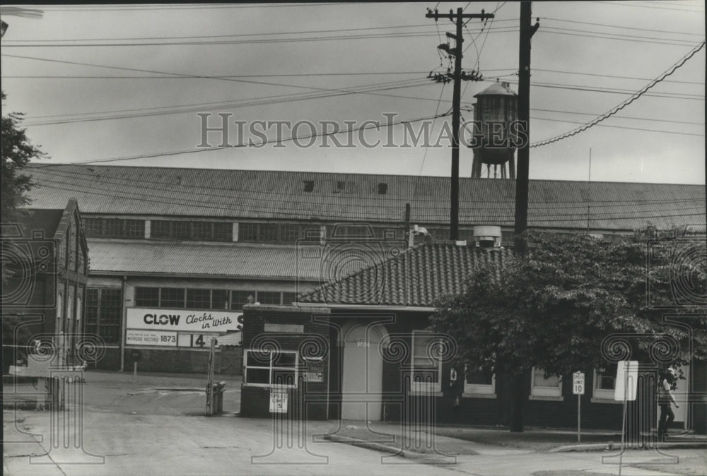 1980, Clow Corp. plant closing, Tarrant, Alabama - abna14546 - Historic Images