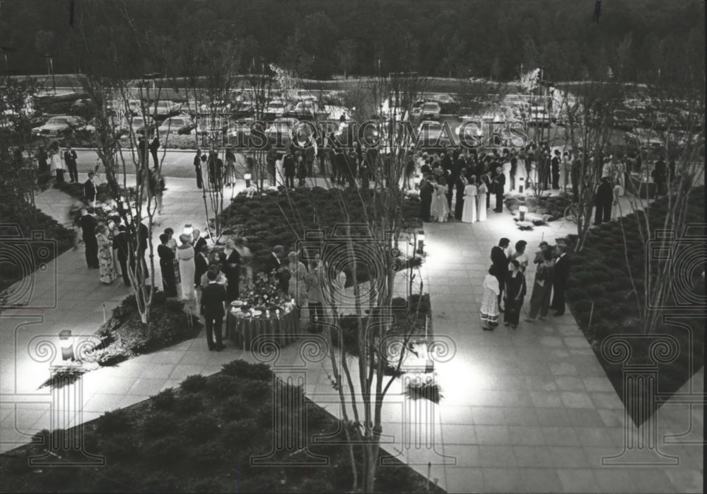 1982, Crowd on terrace at South Central Bell data center for Gala 6 - Historic Images