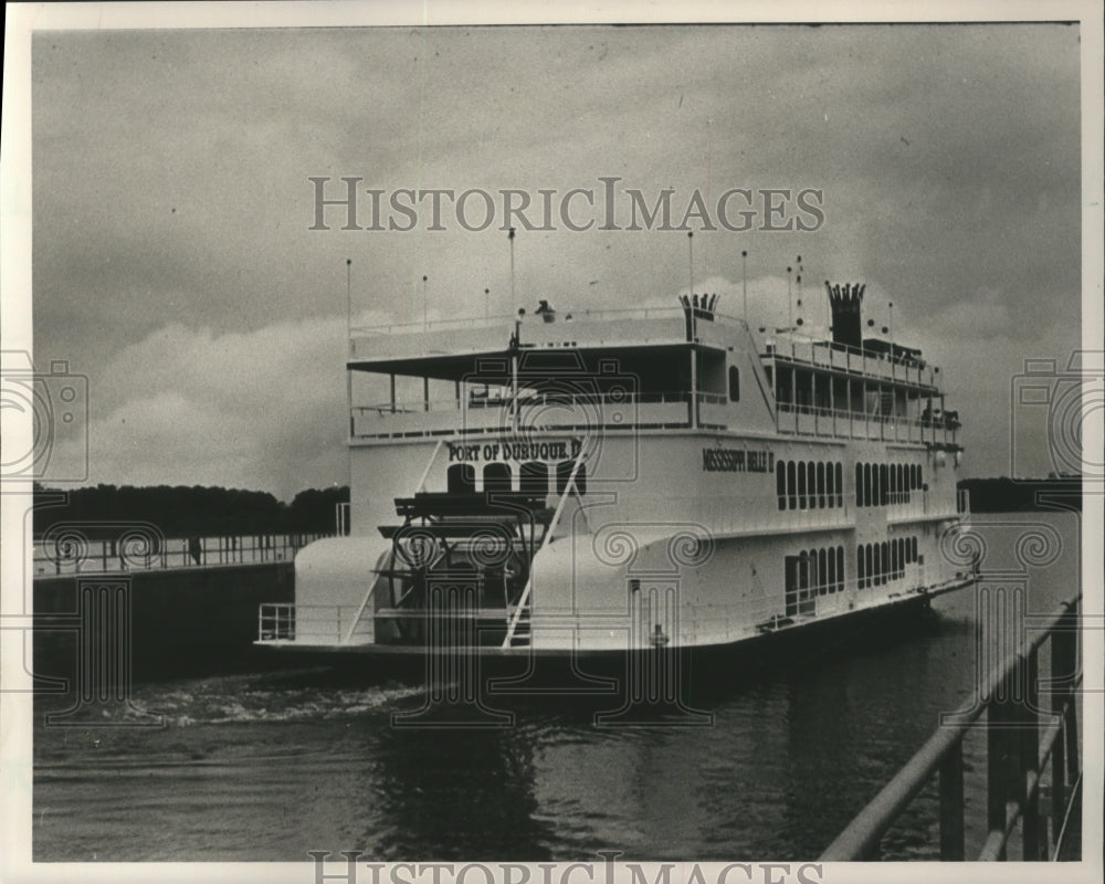 1987 Mississippi Belle Ferry-Historic Images