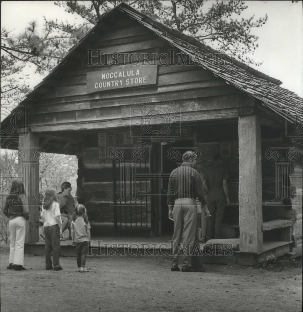 1971 visitors, Old Country Store, Noccalula Falls, Gadsden, Alabama-Historic Images