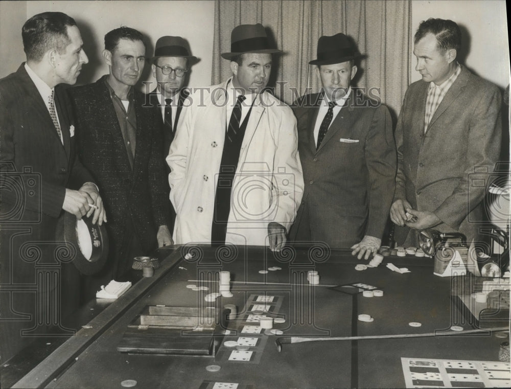 1961 Governor Patterson, other officials at gaming machine, Alabama-Historic Images