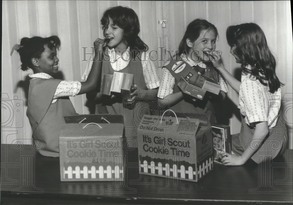 1981, Girl Scout Troop 448 sampling cookies, Bessemer, Alabama - Historic Images
