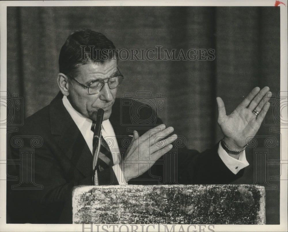 1987 Emory Folmar at Republican State Executive Committee Meeting - Historic Images