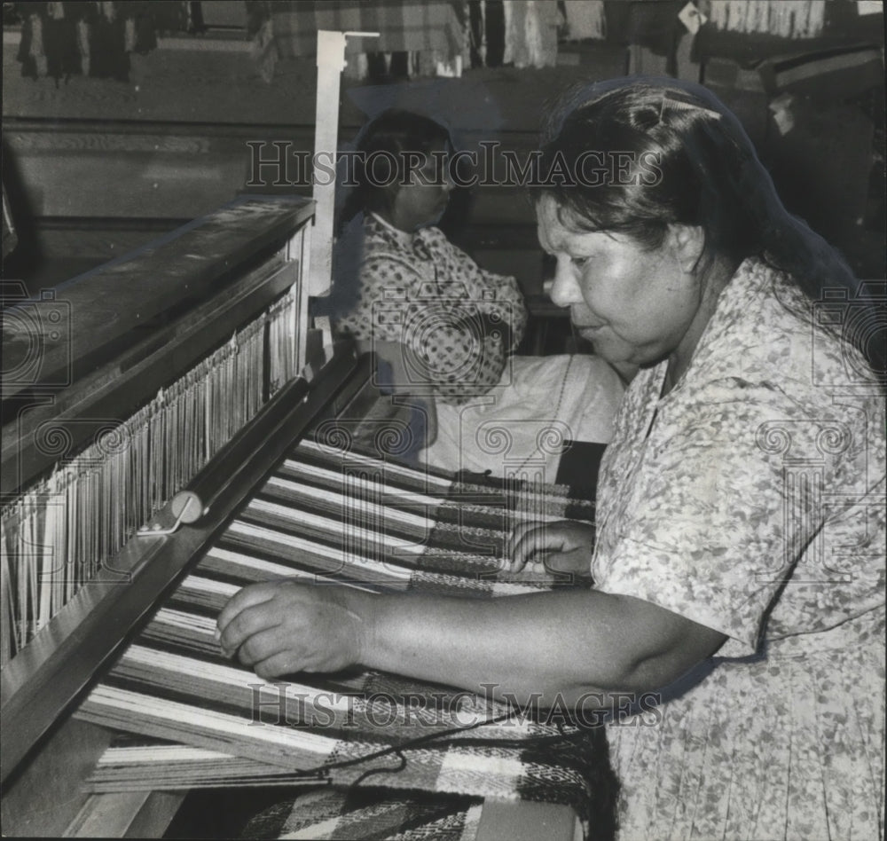 1971, Choctaw Indians-Mrs. Phoebe York Works on Loom - abna15131 - Historic Images