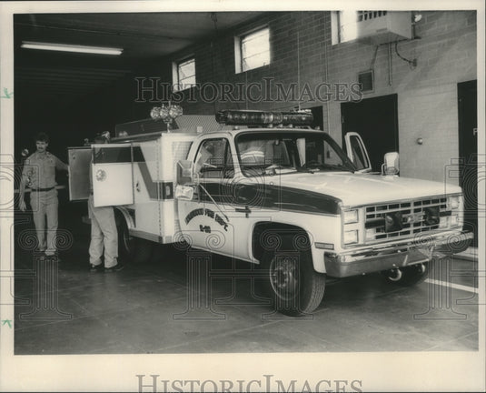 1987 Lloyd Hagood and Homewood's new Rescue Truck, Fire Department - Historic Images