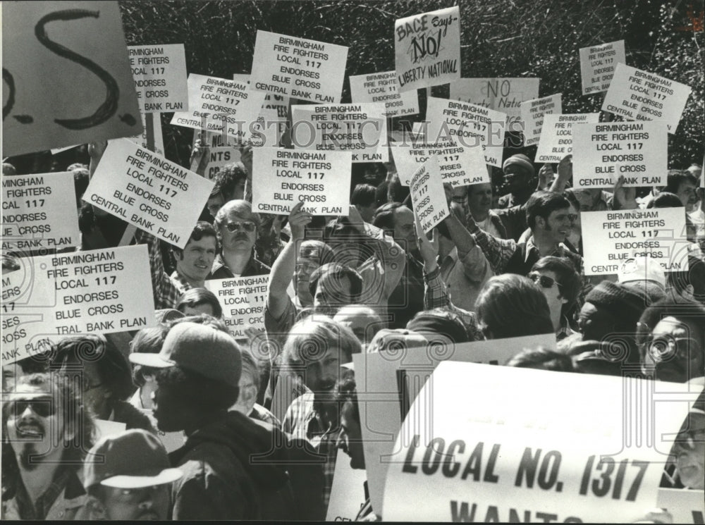 1979 Press Photo Birmingham, Alabama City Employees Protest Health Insurance - Historic Images