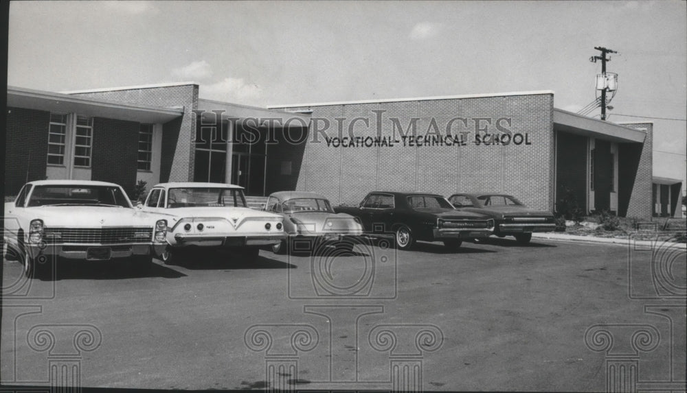 1967, Vocational Technical School, Opelika, Alabama - abna15595 - Historic Images