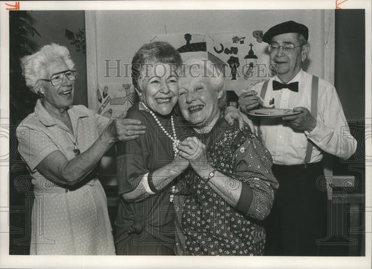 1989, Jeanne Jenkins & other actors, the play Reunion, Birmingham, AL - Historic Images