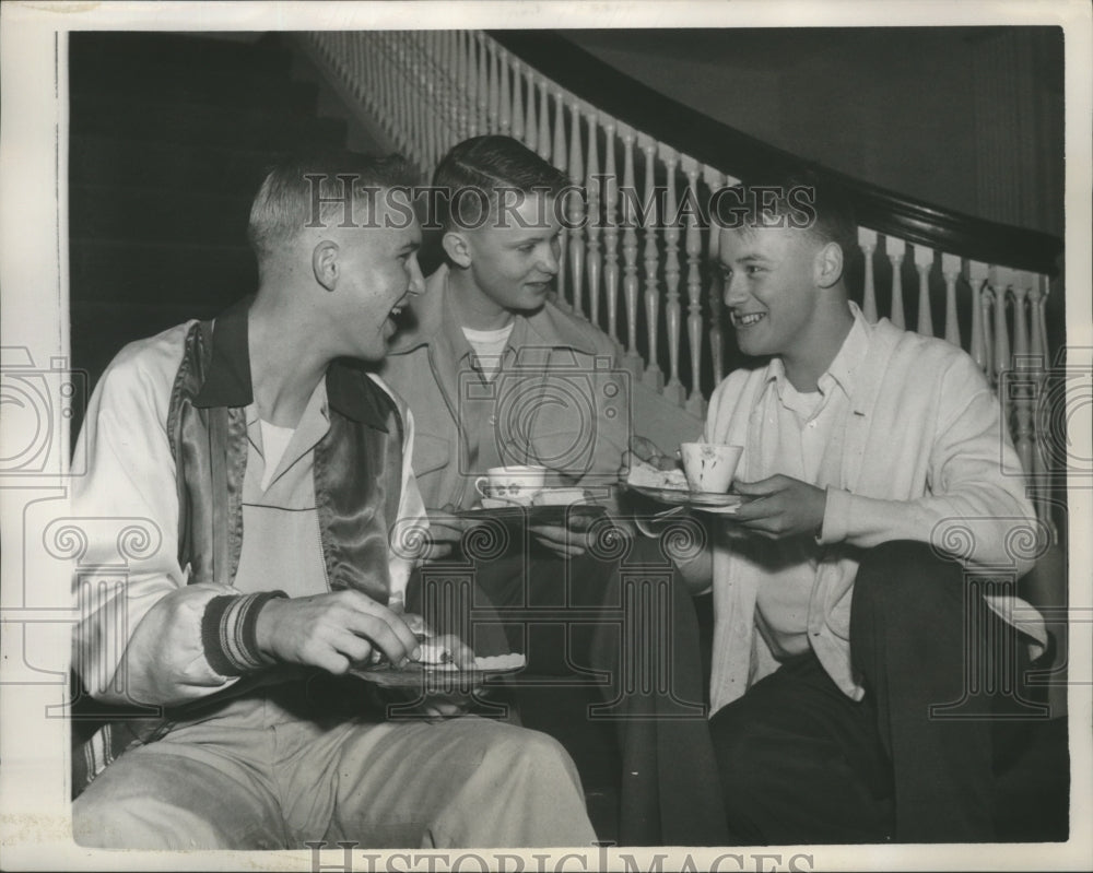 1951 boys, tea & sandwiches, Gordon Persons inauguration celebration - Historic Images