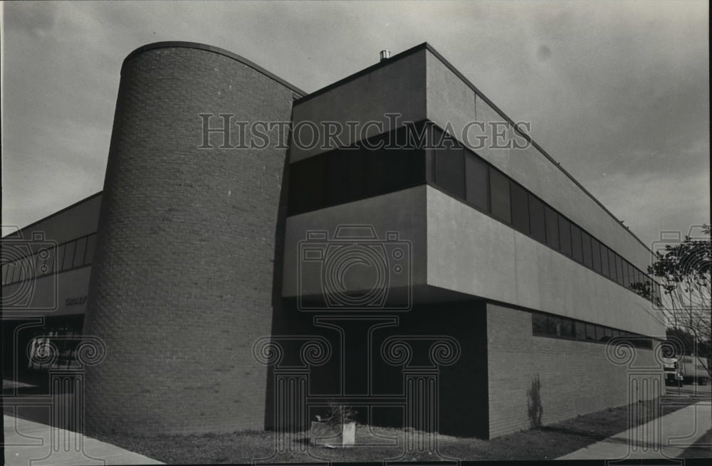 1982, Carraway Family Practice Center - abna15875 - Historic Images