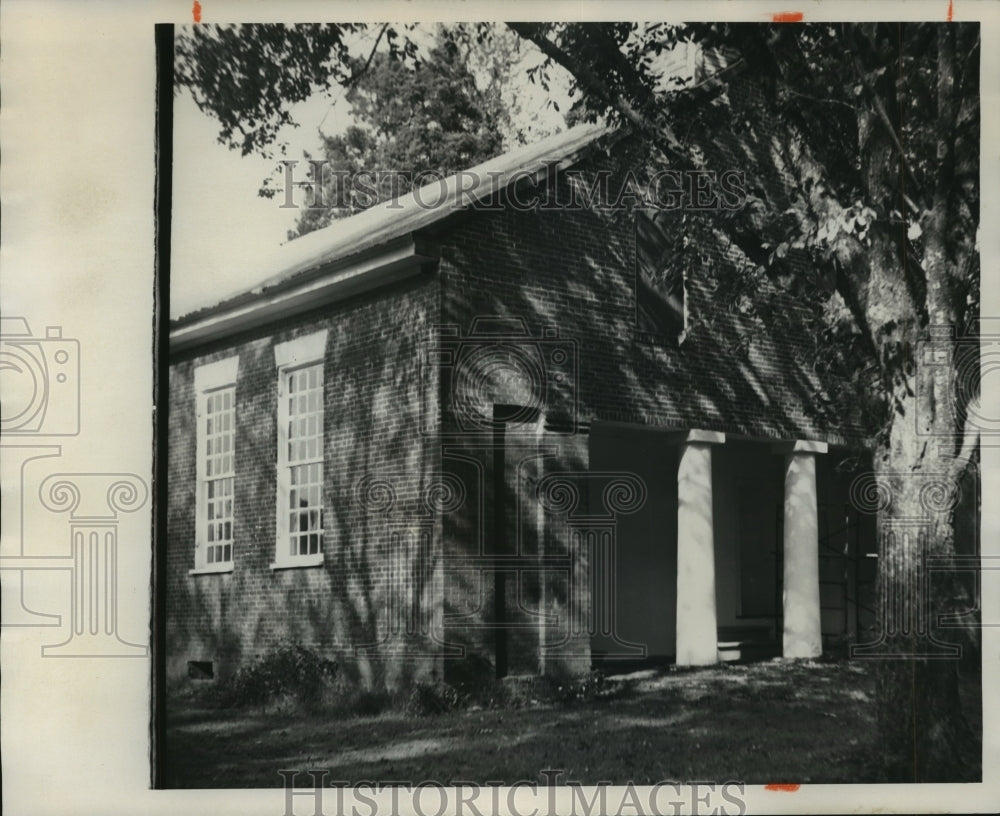 1976 Limestone County church being renovated, Mooresville, Alabama - Historic Images