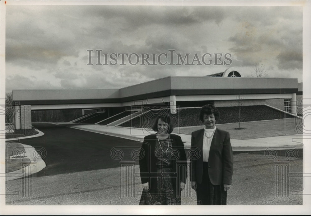 1990 Patti Smith and Marcia Martin, Montgomery, Alabama - Historic Images