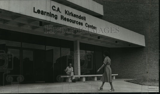 1980, Claude Cowan, Constance Nealey, Birmingham, Alabama College - Historic Images