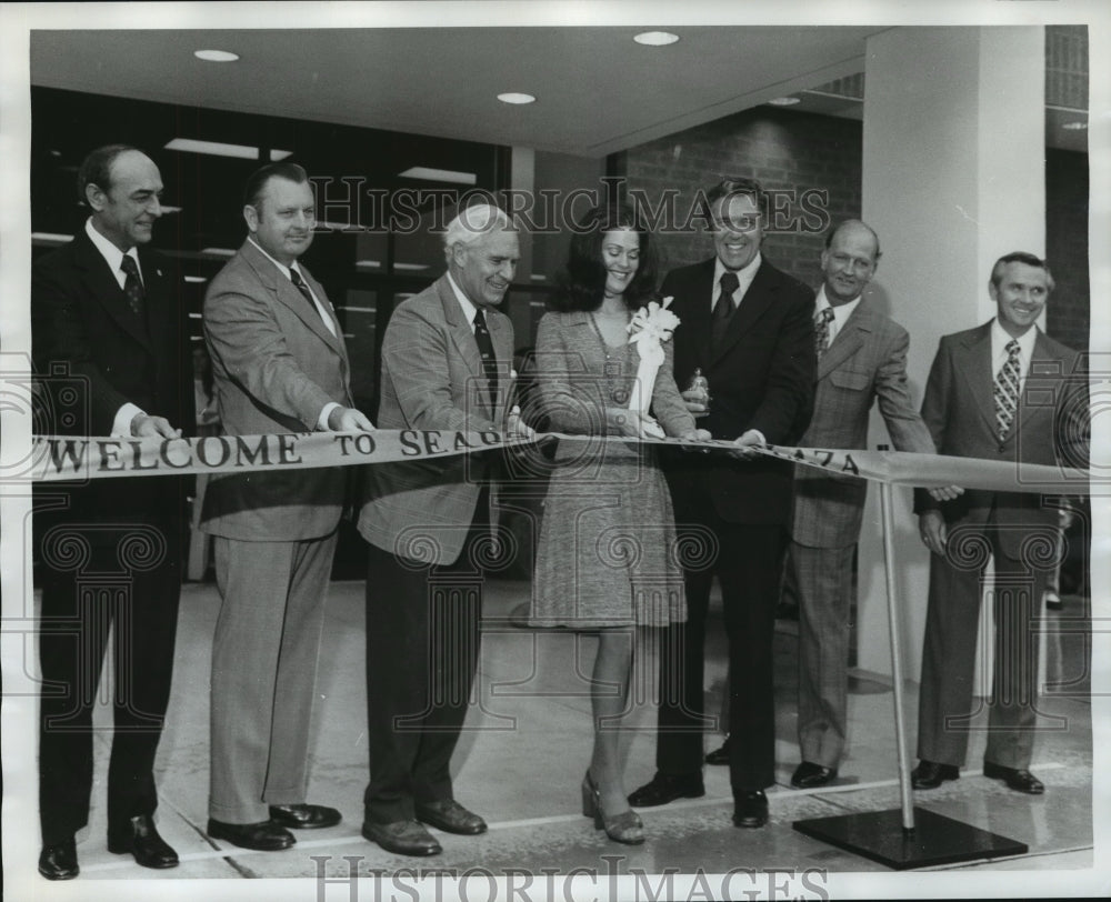 1974, Pam Long, Miss Alabama 1974 cuts ribbon at Sears Plaza - Historic Images