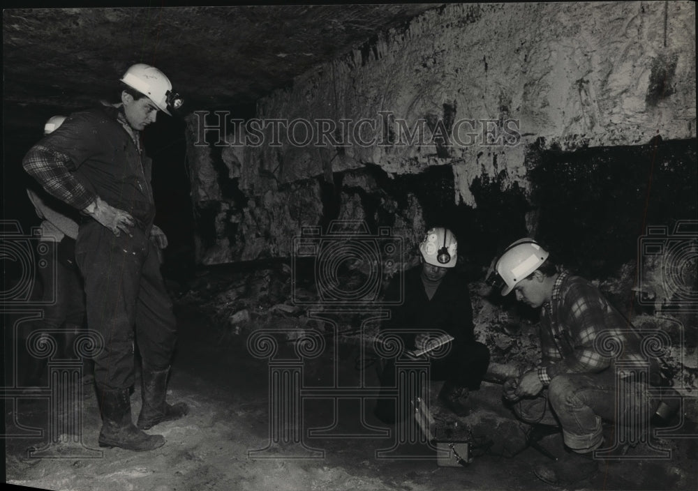 1984, Taking Stress Readings in Jim Walter Mine, Brookwood, Alabama - Historic Images