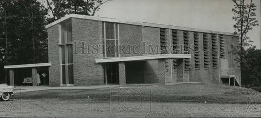 1954, Saint Francis Xavier Catholic Church, Mountain Brook, Alabama - Historic Images