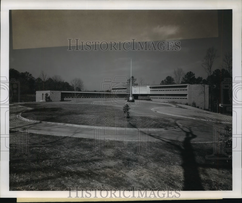 1954, Union Carbide Company, Mountain Brook, Alabama - abna16462 - Historic Images