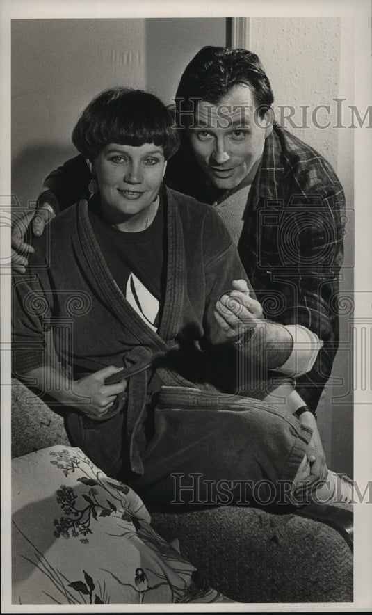 1988 Actors in Clair Le Lune at Birmingham theater - Historic Images