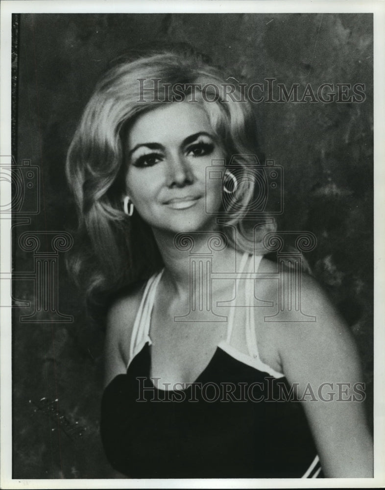 1981 Lisa Taylor - Historic Images