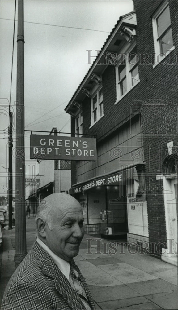 1981, Frank Green, Green&#39;s Department Store, Leaving Birmingham - Historic Images