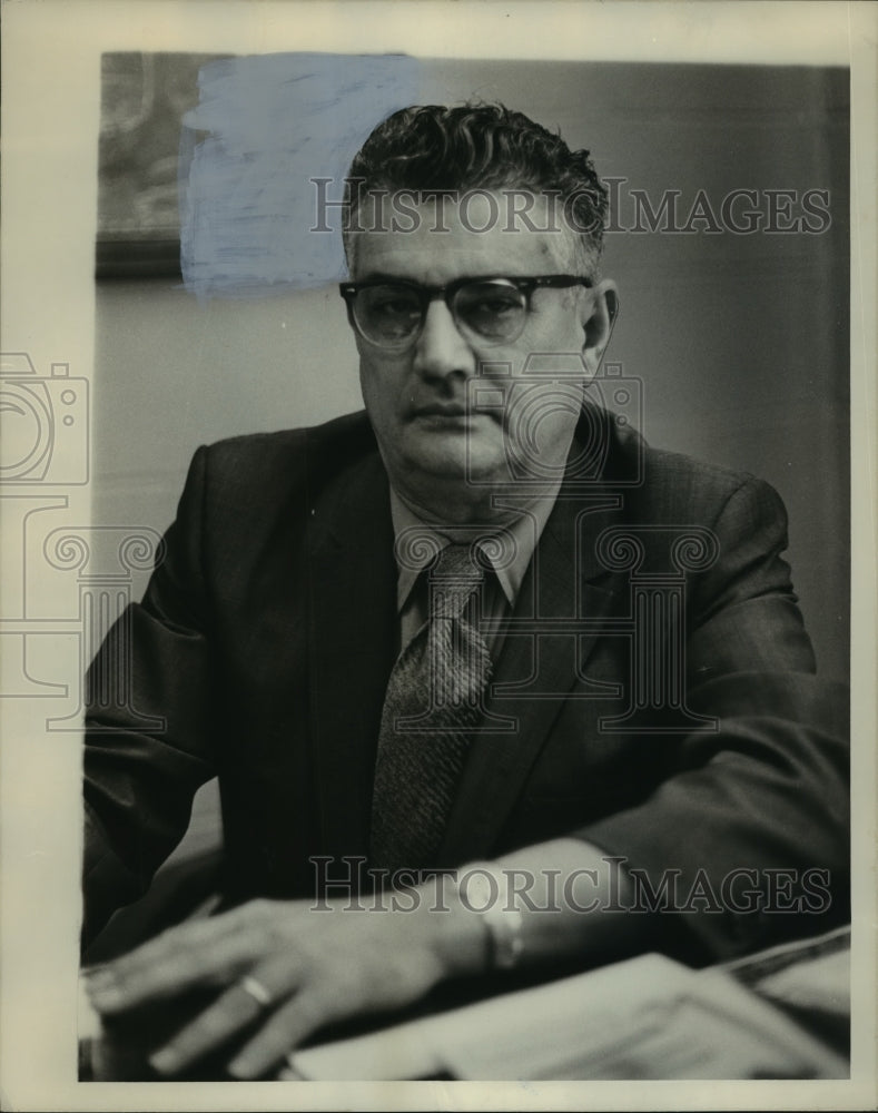 1971 L.C. Burt Payne, Mayor of Alabaster, Alabama - Historic Images